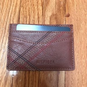 NWOT TOMMY HILFIGER TAN CARD CASE
